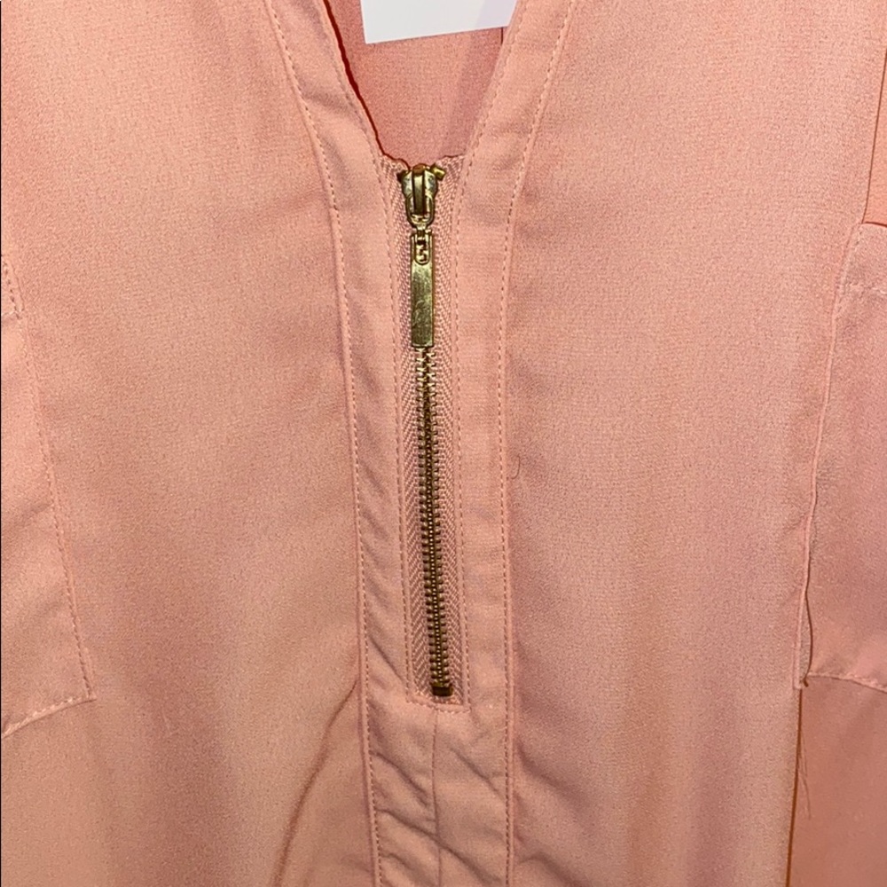 Pink chiffon top - Picture 2 of 3